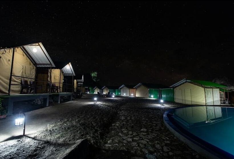 호텔 Bagheera River Retreat