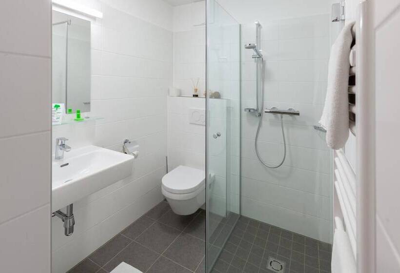 ホテル Gasthof Gruber