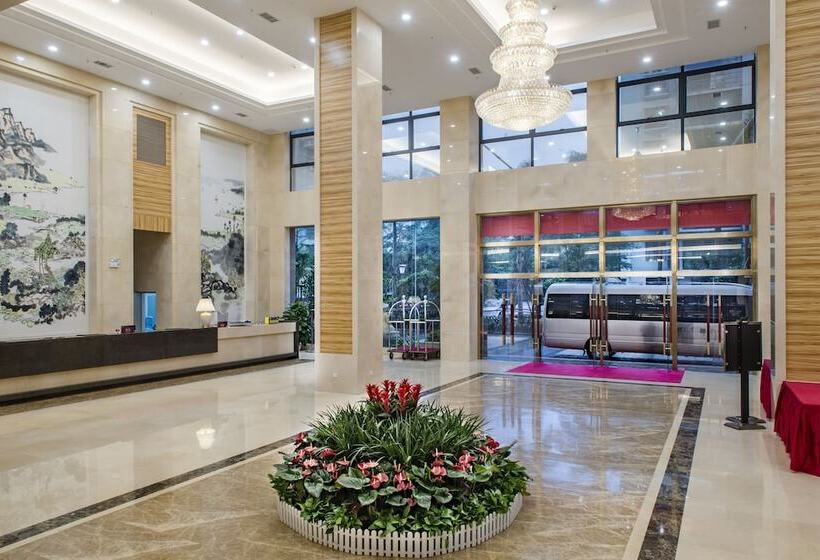 Отель China Japan Friendship Exchange Center Of Hainan University