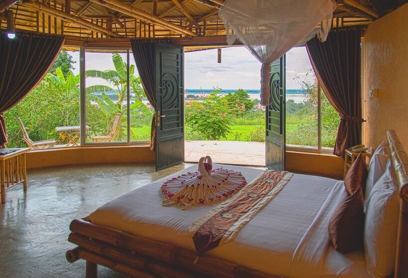 בית מלון כפרי Hanchey Bamboo Resort