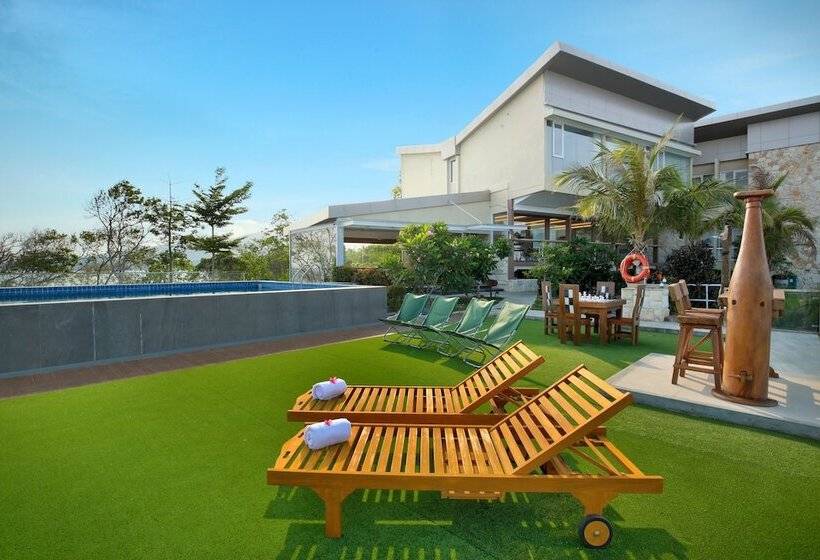 فندق Royal Ocean Resort Karimunjawa
