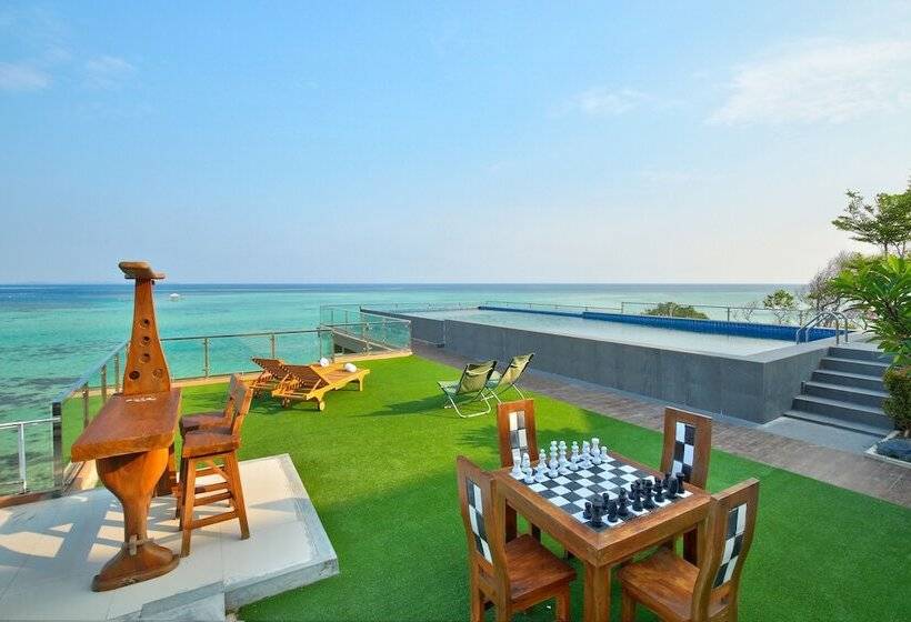فندق Royal Ocean Resort Karimunjawa