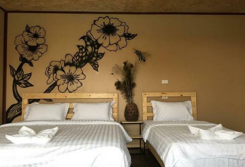 فندق Suannamphukradueng &suansook Resort