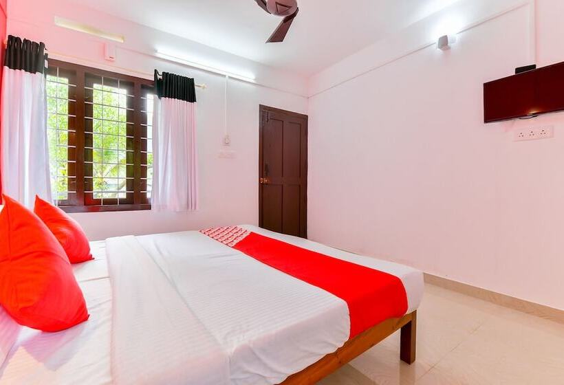 ホテル Vale Castle By Oyo Rooms