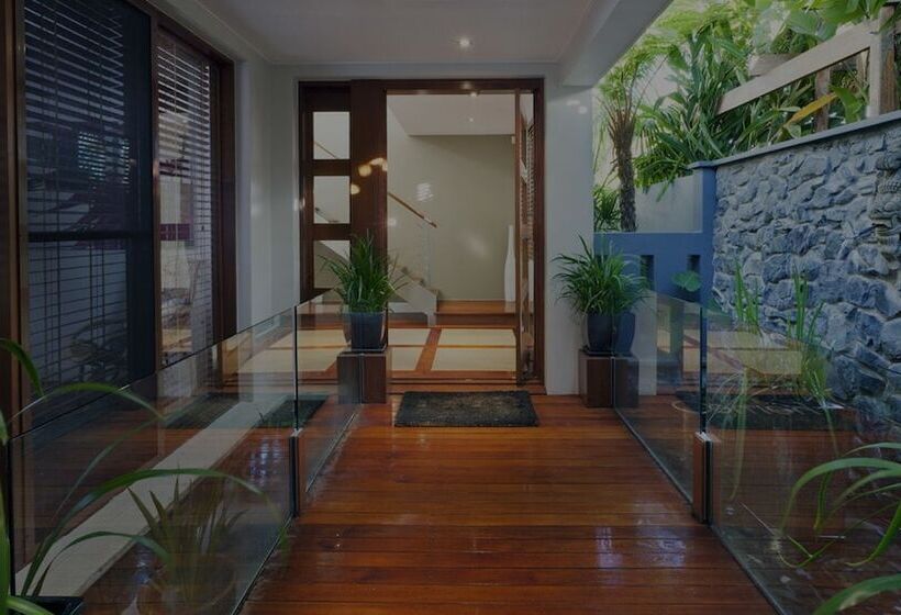 بنسيون Rochilla Guest House
