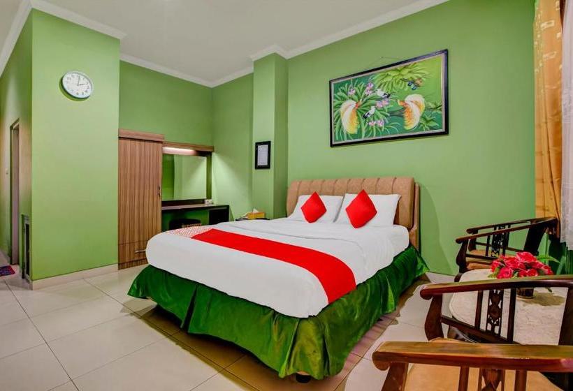 فندق Capital O 3933  Grand Anugrah