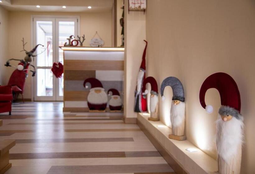 فندق Abete Bianco   Albergo Del Natale