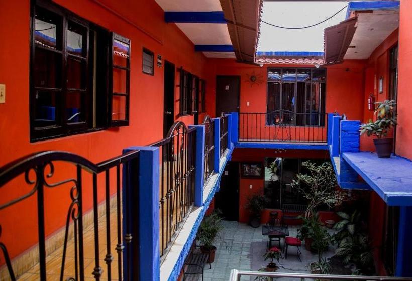هتل Posada Del Cortez