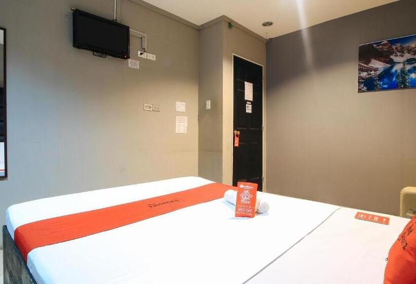 בית מלון כפרי Reddoorz @ P Florentino Street Sampaloc Manila