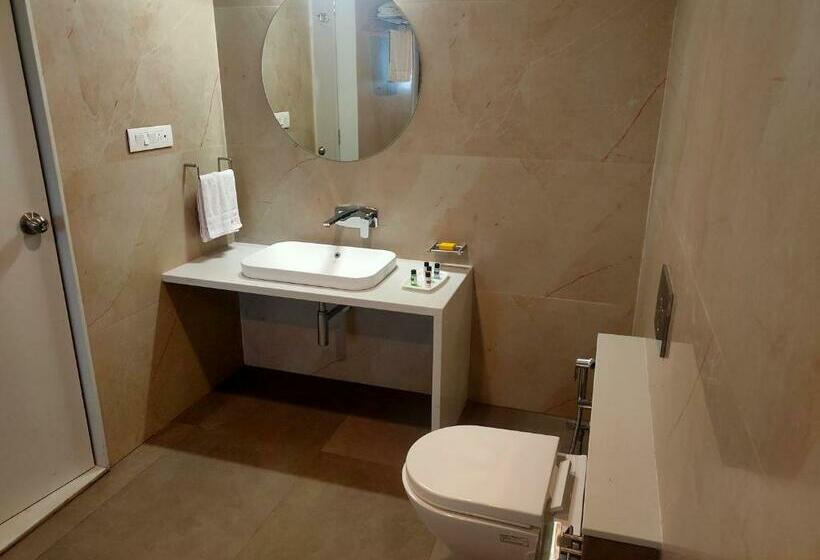 Hotelli Vits The Somnath Gateway