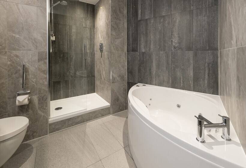 בית מלון כפרי Voco Edinburgh   Haymarket, An Ihg