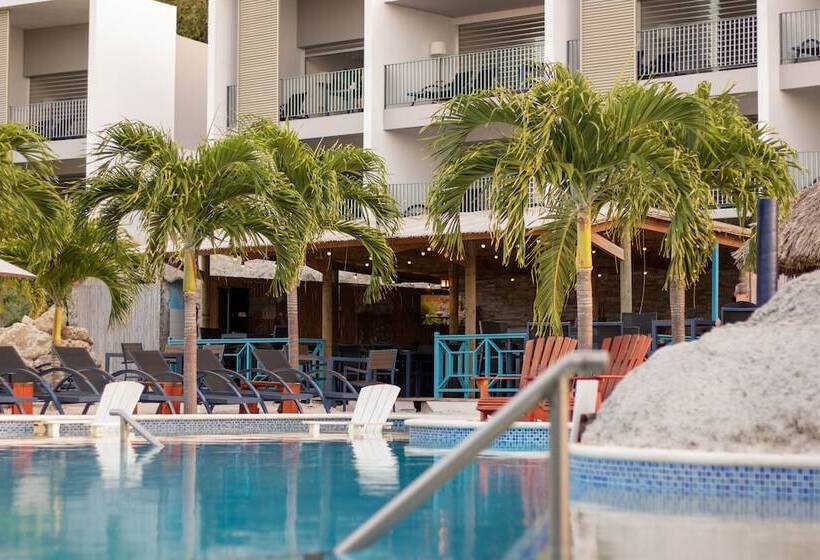The Ritz Hostel