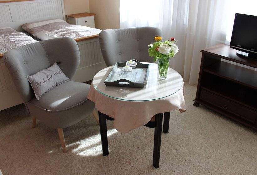 تختخواب و صبحانه Ferienzimmer Täubchen