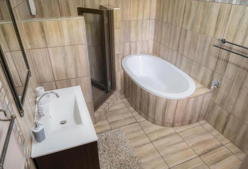ベッドアンドブレックファースト L'anda Guesthouse & Self Catering
