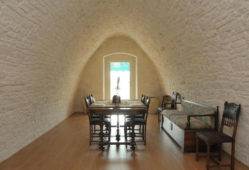 تختخواب و صبحانه Palazzo Agrusti   Residenza D Epoca