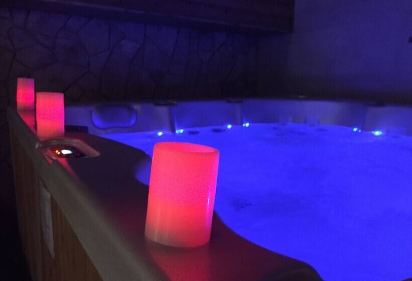 مبيت وإفطار Vulkán Wellness Panzió
