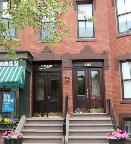 Charming Studio In Boston Brownstone, C. Ave #33