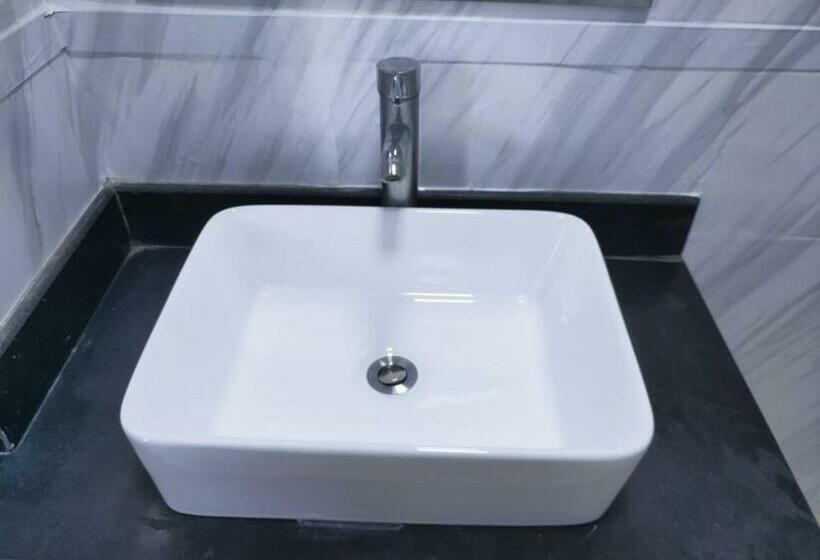 Отель 7 Days Inn Haikou East Train Station North And South Fruit Market Fengxiang Road Branch