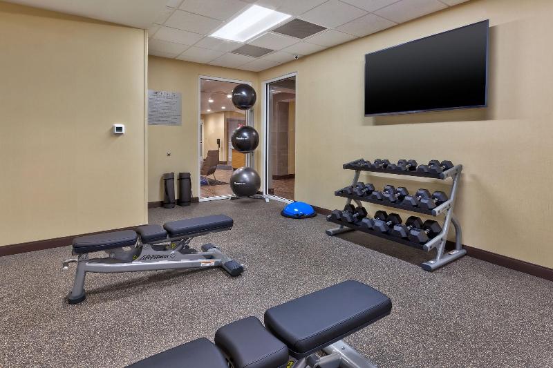 هتل Towneplace Suites By Marriott Grand Rapids Airport Southeast