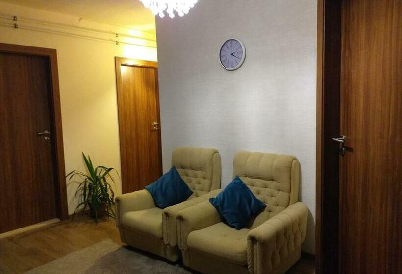 Пансион Aranka Apartman