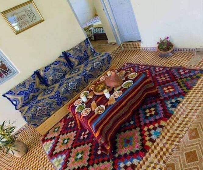 بنسيون Gite L Ile Du Caroubier