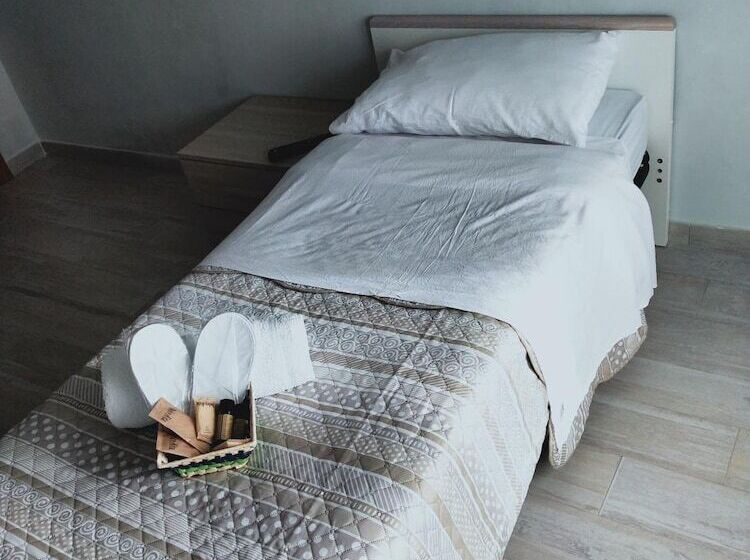 פנסיון Isola Verde Guest House