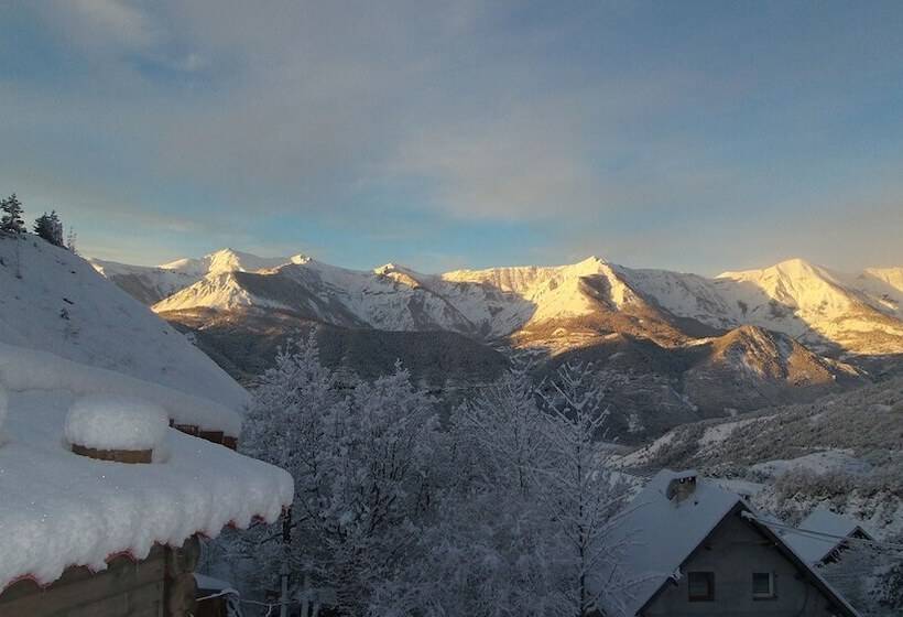 Пансион Le Carré Du Mercantour