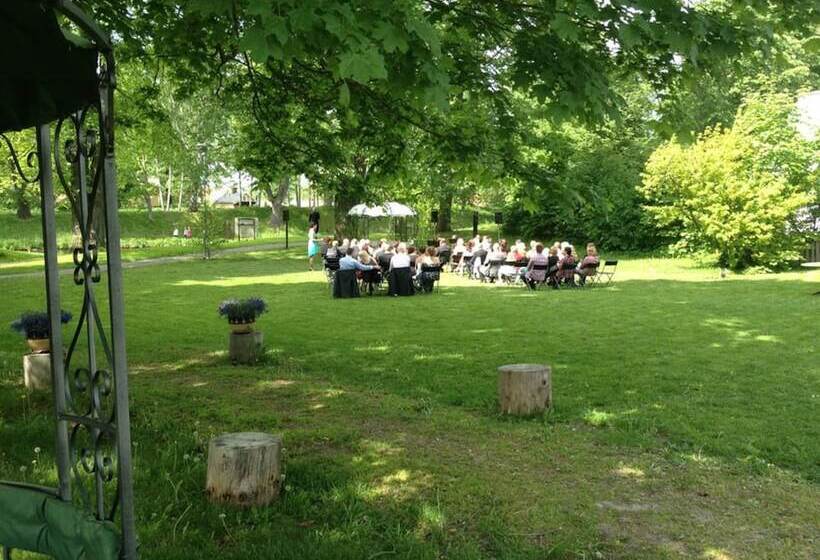بنسيون Värdshuset I Motala