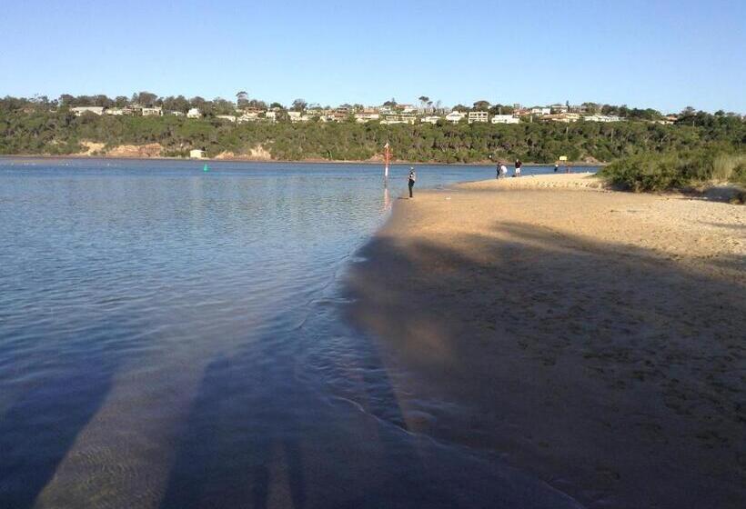 The Sands Holiday Apartments