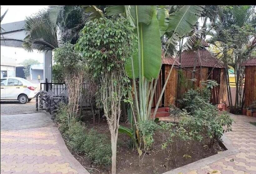 בית מלון כפרי Gandharv Garden