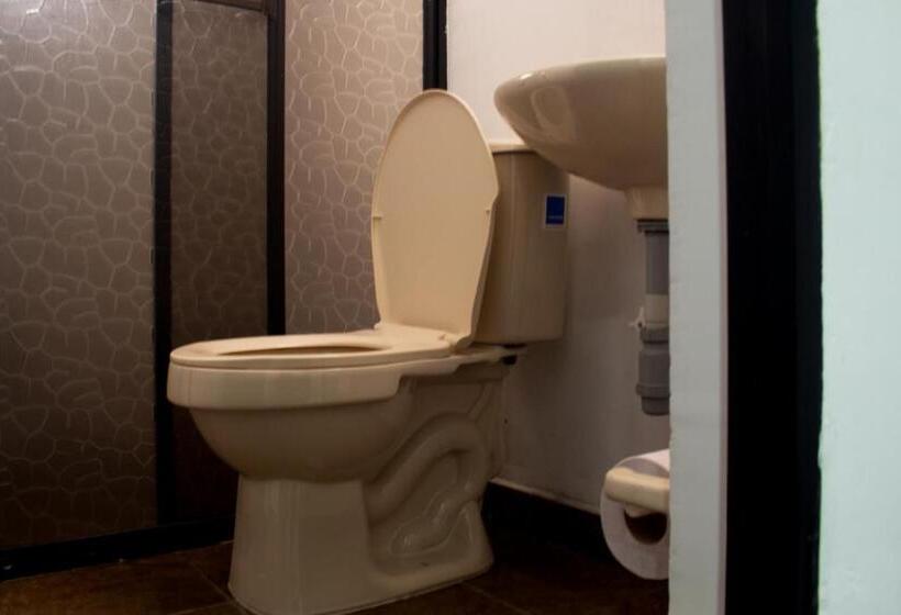 هتل Laureles De Aburrá