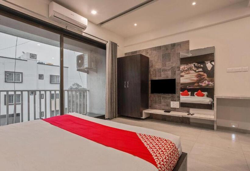 فندق O Siddhivinayak Grand