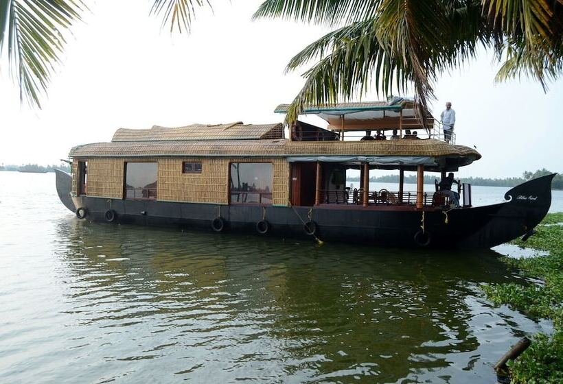 ホテル Sreekrishna Houseboats