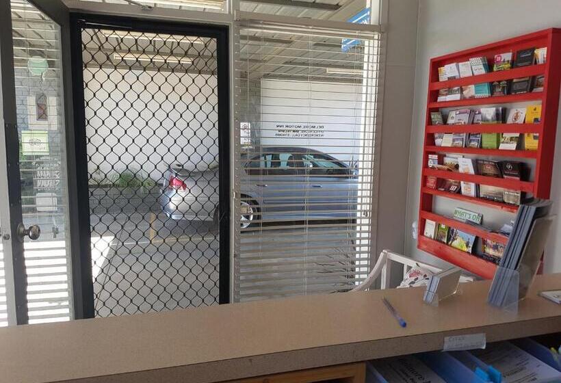 מוטל Belmore Motor Inn