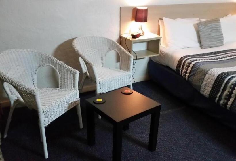 מוטל Belmore Motor Inn