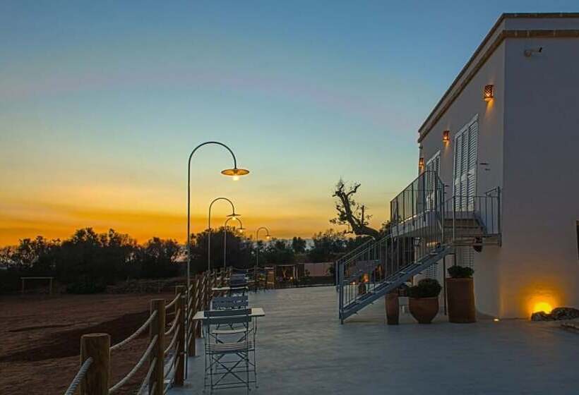 פנסיון Camera Standard In Resort Con Piscina