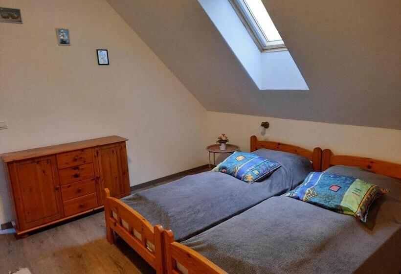 פנסיון Nosztalgia Vendégház