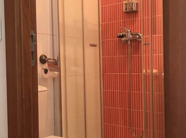 膳宿费 Royal Guesthouse
