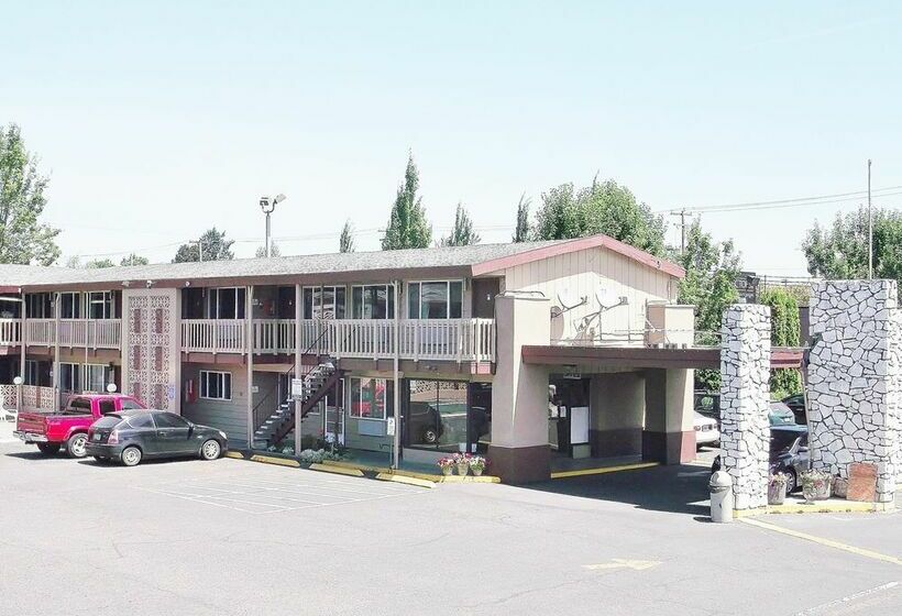 Banfield Motel