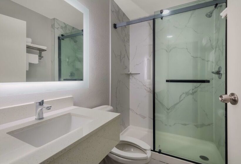 בית מלון כפרי Americas Best Value Inn And Suites Lake Charles