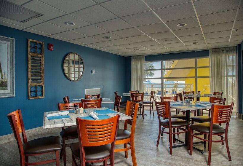 هتل Bay Watch Resort