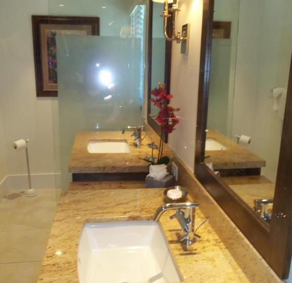 فندق Galleon Resort And Marina