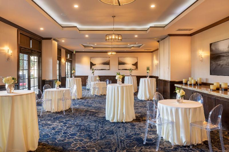 Juniper Hotel Cupertino, Curio Collection By Hilton