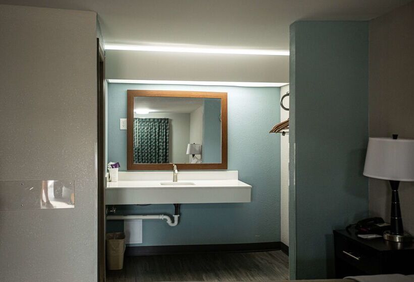 ホテル Knights Inn Mount Airy