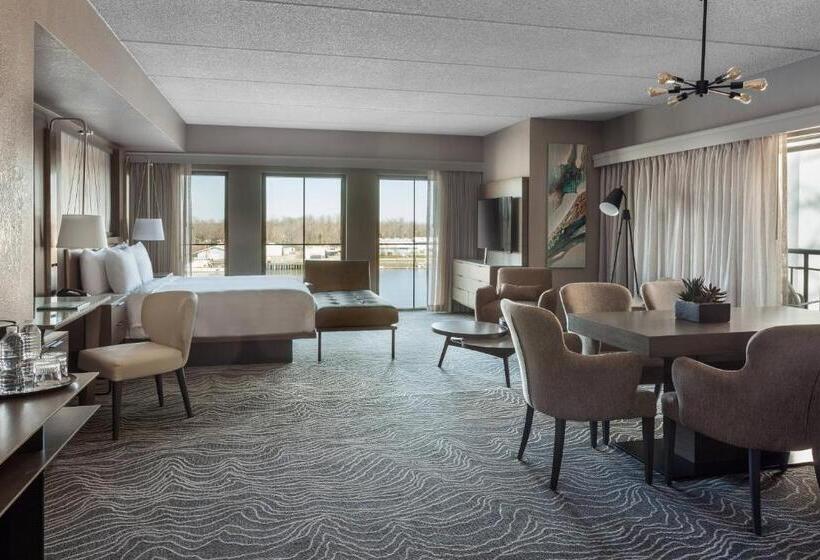 هتل Marriott Savannah Riverfront