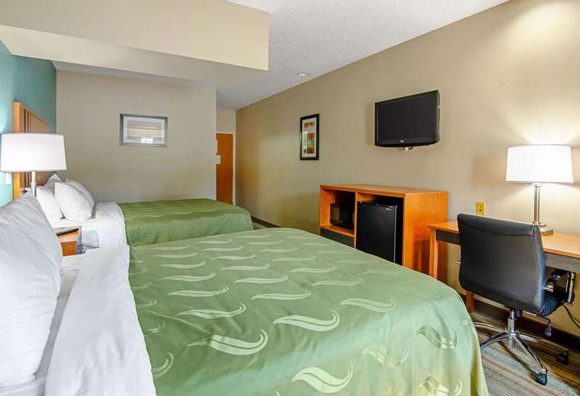 호텔 Quality Inn & Suites I81 Exit 7