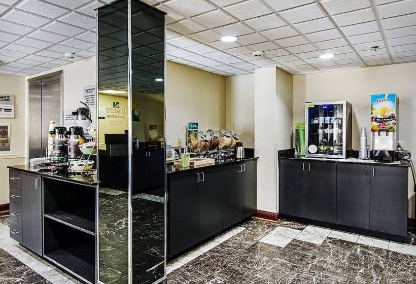 فندق Quality Inn & Suites I81 Exit 7