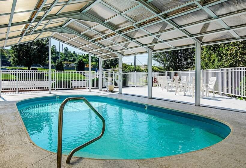 فندق Quality Inn & Suites I81 Exit 7