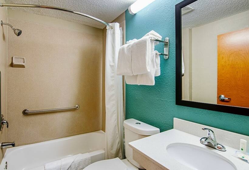 호텔 Quality Inn & Suites I81 Exit 7