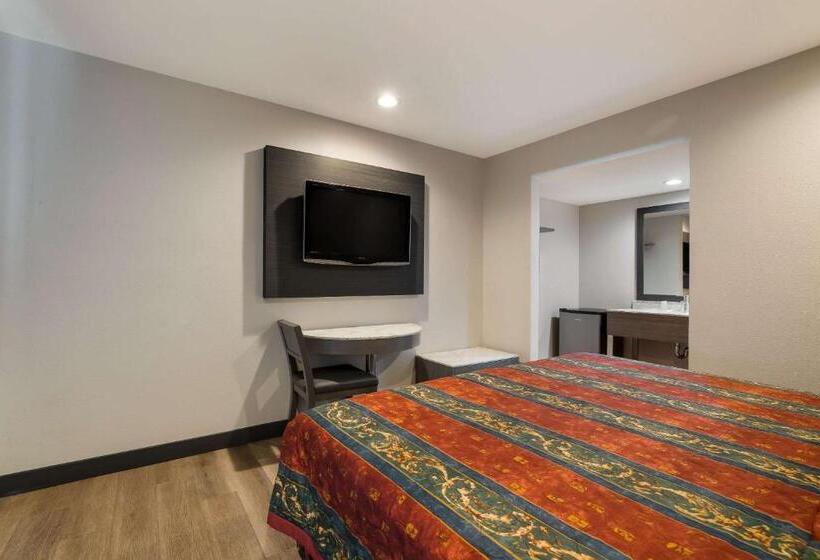 Отель Rodeway Inn San Bernardino